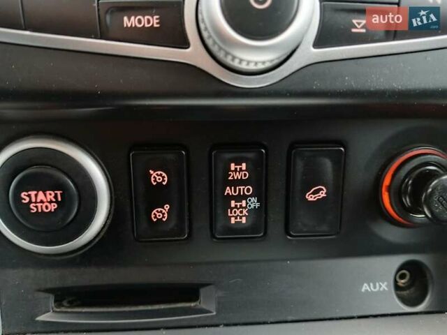 Серый Рено Колеос, объемом двигателя 2 л и пробегом 247 тыс. км за 9300 $, фото 3 на Automoto.ua