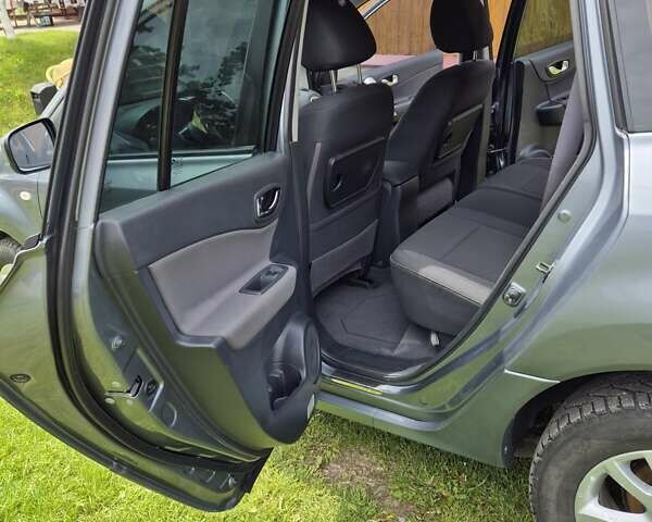 Сірий Рено Колеос, об'ємом двигуна 2 л та пробігом 291 тис. км за 7200 $, фото 10 на Automoto.ua