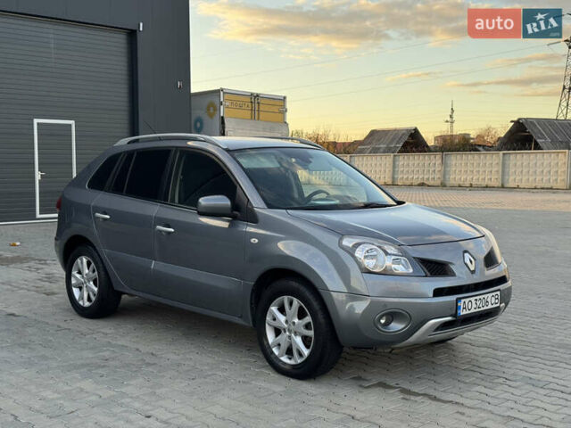 Серый Рено Колеос, объемом двигателя 2 л и пробегом 255 тыс. км за 7299 $, фото 4 на Automoto.ua