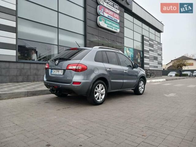 Серый Рено Колеос, объемом двигателя 2.5 л и пробегом 186 тыс. км за 8700 $, фото 3 на Automoto.ua