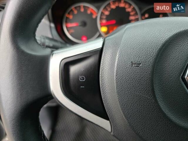 Сірий Рено Колеос, об'ємом двигуна 2 л та пробігом 289 тис. км за 7999 $, фото 28 на Automoto.ua