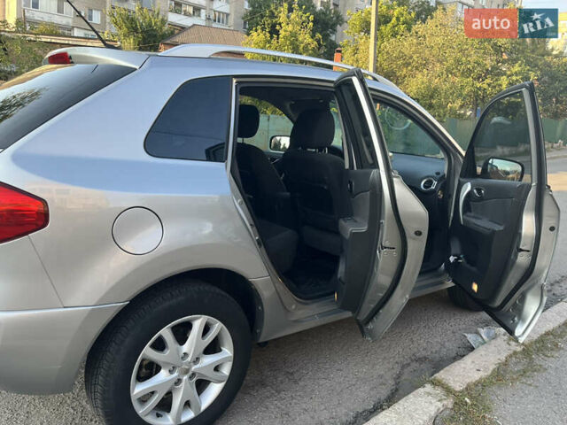 Сірий Рено Колеос, об'ємом двигуна 2 л та пробігом 260 тис. км за 8600 $, фото 7 на Automoto.ua
