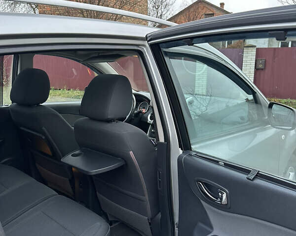 Сірий Рено Колеос, об'ємом двигуна 2 л та пробігом 230 тис. км за 7800 $, фото 10 на Automoto.ua