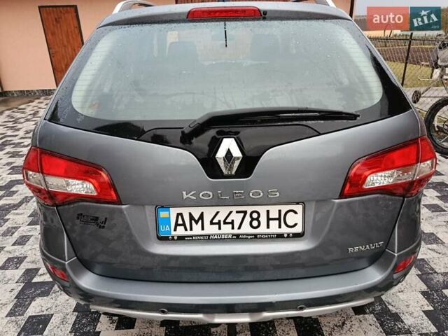 Серый Рено Колеос, объемом двигателя 2 л и пробегом 194 тыс. км за 9300 $, фото 1 на Automoto.ua