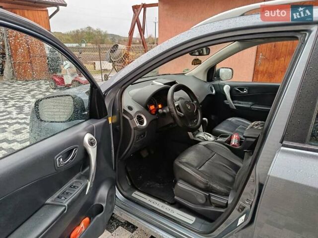 Серый Рено Колеос, объемом двигателя 2 л и пробегом 194 тыс. км за 9300 $, фото 7 на Automoto.ua