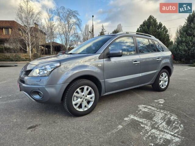 Серый Рено Колеос, объемом двигателя 2.45 л и пробегом 186 тыс. км за 9499 $, фото 13 на Automoto.ua