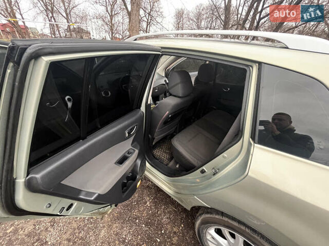 Серый Рено Колеос, объемом двигателя 2 л и пробегом 330 тыс. км за 7150 $, фото 14 на Automoto.ua