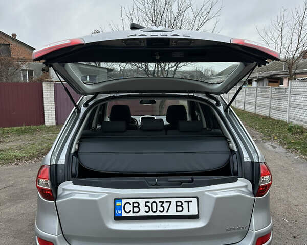 Сірий Рено Колеос, об'ємом двигуна 2 л та пробігом 230 тис. км за 7800 $, фото 11 на Automoto.ua