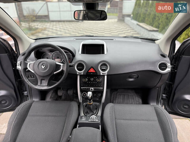 Сірий Рено Колеос, об'ємом двигуна 2 л та пробігом 238 тис. км за 8300 $, фото 19 на Automoto.ua