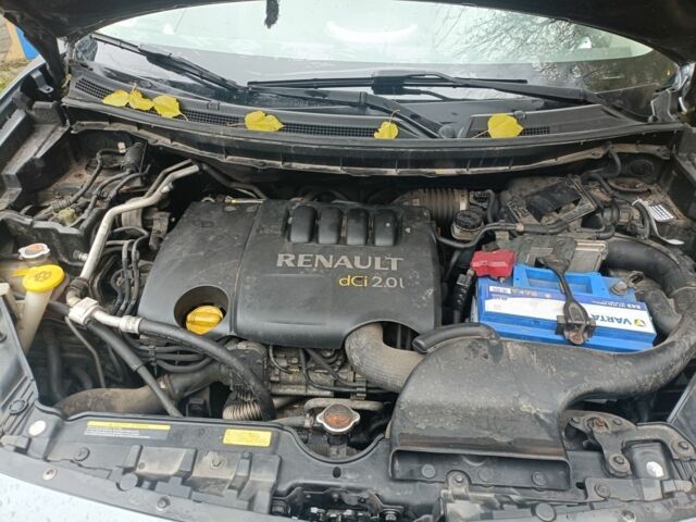 Серый Рено Колеос, объемом двигателя 2 л и пробегом 300 тыс. км за 5350 $, фото 6 на Automoto.ua