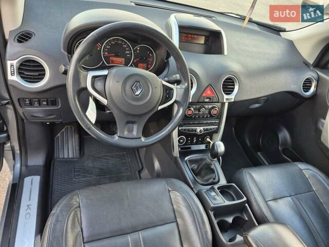 Серый Рено Колеос, объемом двигателя 2.45 л и пробегом 186 тыс. км за 9499 $, фото 22 на Automoto.ua