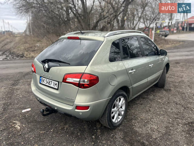 Серый Рено Колеос, объемом двигателя 2 л и пробегом 330 тыс. км за 7150 $, фото 3 на Automoto.ua