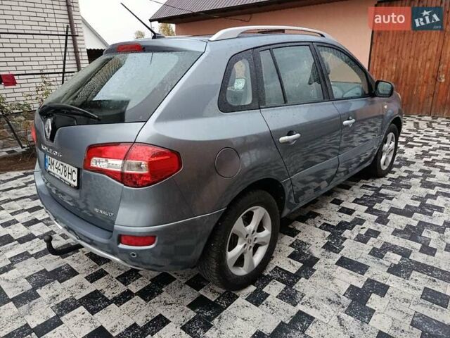 Серый Рено Колеос, объемом двигателя 2 л и пробегом 194 тыс. км за 9300 $, фото 15 на Automoto.ua