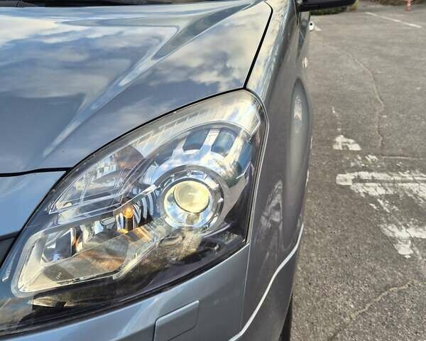 Серый Рено Колеос, объемом двигателя 2.45 л и пробегом 186 тыс. км за 9499 $, фото 15 на Automoto.ua