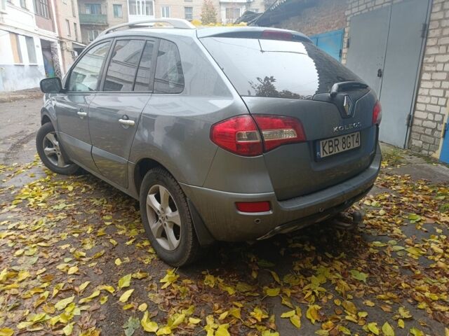 Серый Рено Колеос, объемом двигателя 2 л и пробегом 300 тыс. км за 5350 $, фото 1 на Automoto.ua