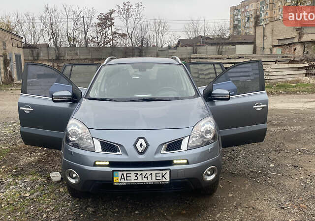 Сірий Рено Колеос, об'ємом двигуна 2.49 л та пробігом 119 тис. км за 9800 $, фото 64 на Automoto.ua