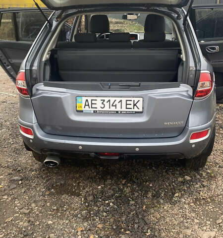 Сірий Рено Колеос, об'ємом двигуна 2.49 л та пробігом 119 тис. км за 9800 $, фото 43 на Automoto.ua