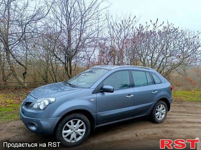 Сірий Рено Колеос, об'ємом двигуна 2.5 л та пробігом 283 тис. км за 9000 $, фото 4 на Automoto.ua