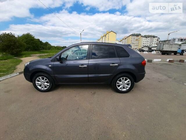 Рено Колеос 2010 в Стрые на Automoto.ua Серый Рено Колеос, объемом двигателя 2 л и пробегом 180 тыс. км за 8499 $, фото 4 на Automoto.ua