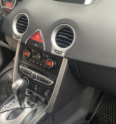 Сірий Рено Колеос, об'ємом двигуна 2.49 л та пробігом 119 тис. км за 9800 $, фото 54 на Automoto.ua