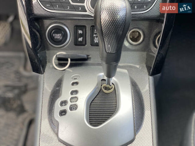 Серый Рено Колеос, объемом двигателя 2.49 л и пробегом 260 тыс. км за 8100 $, фото 14 на Automoto.ua