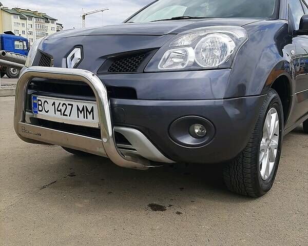 Рено Колеос 2010 в Стрые на Automoto.ua Серый Рено Колеос, объемом двигателя 2 л и пробегом 180 тыс. км за 8499 $, фото 1 на Automoto.ua