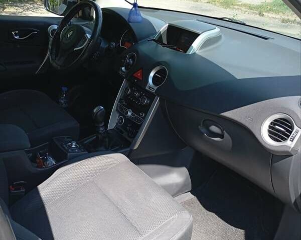 Серый Рено Колеос, объемом двигателя 2 л и пробегом 221 тыс. км за 8990 $, фото 7 на Automoto.ua