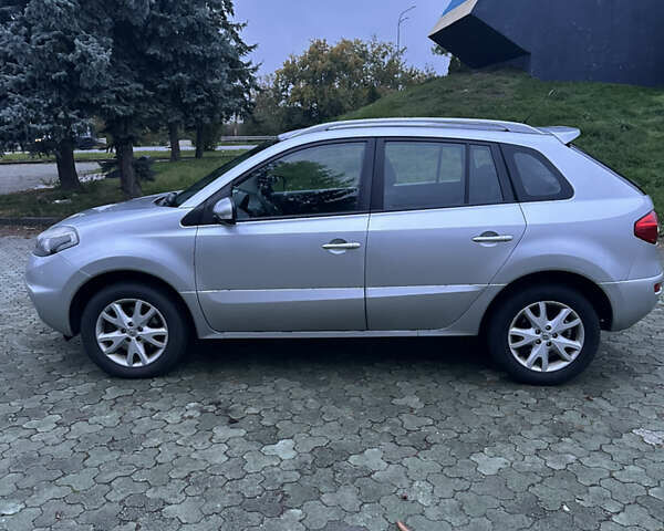 Сірий Рено Колеос, об'ємом двигуна 2 л та пробігом 214 тис. км за 9600 $, фото 2 на Automoto.ua