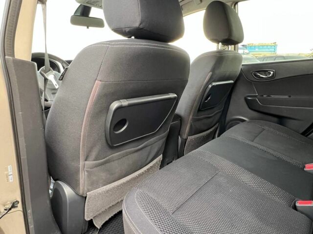 Серый Рено Колеос, объемом двигателя 2 л и пробегом 162 тыс. км за 7290 $, фото 37 на Automoto.ua