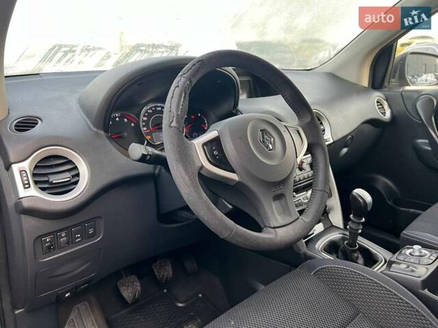 Сірий Рено Колеос, об'ємом двигуна 2 л та пробігом 162 тис. км за 7290 $, фото 16 на Automoto.ua