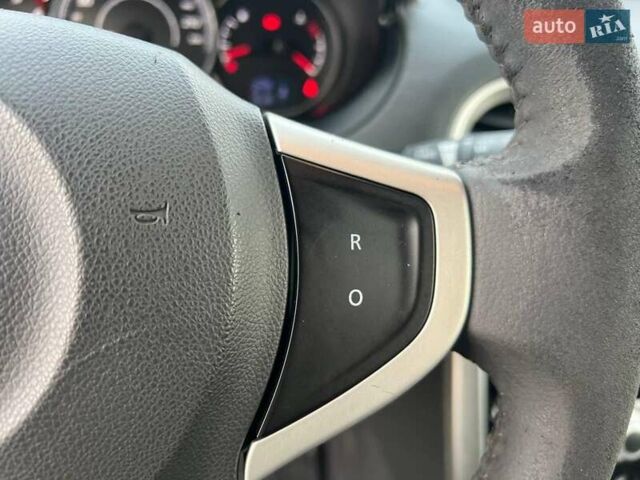 Сірий Рено Колеос, об'ємом двигуна 2 л та пробігом 162 тис. км за 7290 $, фото 22 на Automoto.ua