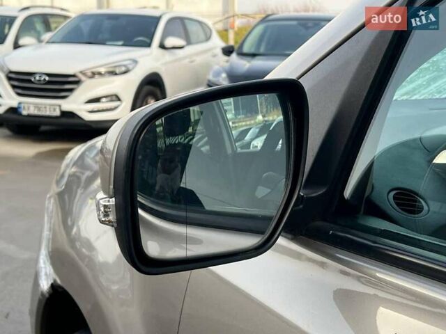 Сірий Рено Колеос, об'ємом двигуна 2 л та пробігом 162 тис. км за 7290 $, фото 12 на Automoto.ua