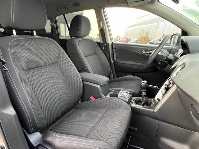 Серый Рено Колеос, объемом двигателя 2 л и пробегом 162 тыс. км за 7290 $, фото 40 на Automoto.ua