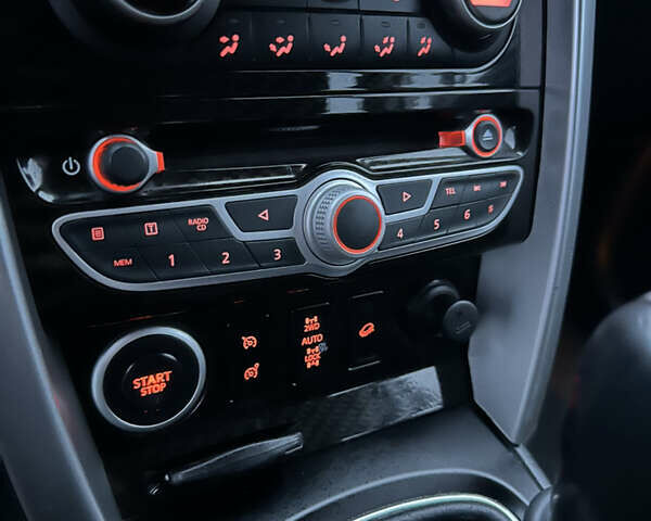 Сірий Рено Колеос, об'ємом двигуна 2 л та пробігом 214 тис. км за 9600 $, фото 11 на Automoto.ua