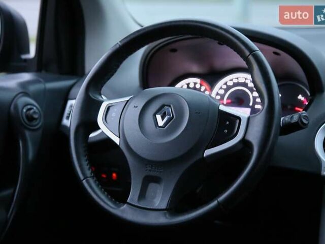 Серый Рено Колеос, объемом двигателя 2.49 л и пробегом 157 тыс. км за 10700 $, фото 13 на Automoto.ua