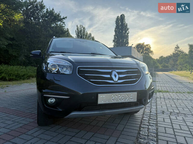 Рено Колеос 2012 в Каневе на Automoto.ua Серый Рено Колеос, объемом двигателя 2 л и пробегом 245 тыс. км за 11600 $, фото 3 на Automoto.ua