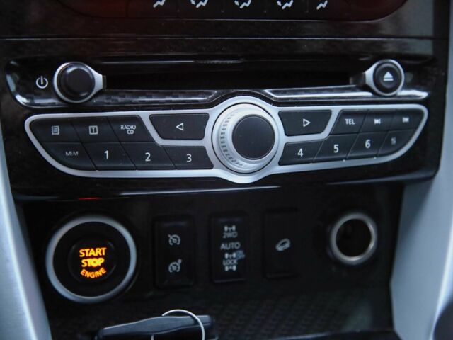 Серый Рено Колеос, объемом двигателя 2.5 л и пробегом 157 тыс. км за 10700 $, фото 17 на Automoto.ua