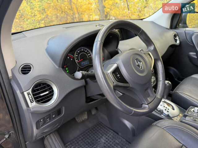 Рено Колеос 2012 в Ровно на Automoto.ua Серый Рено Колеос, объемом двигателя 2 л и пробегом 148 тыс. км за 13700 $, фото 26 на Automoto.ua