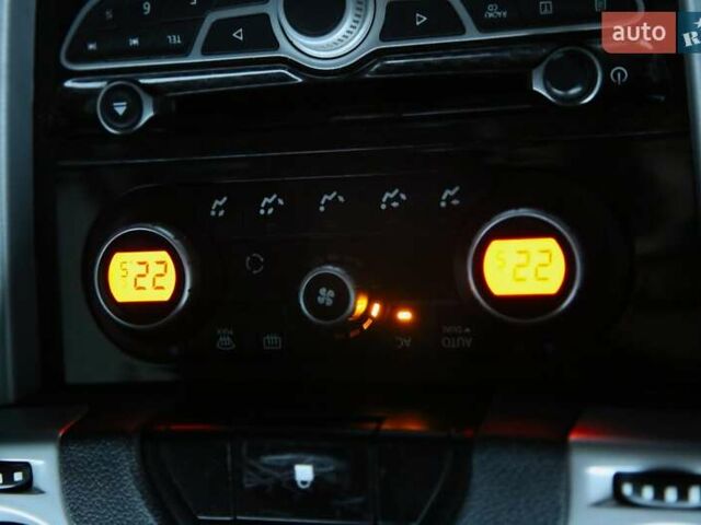 Серый Рено Колеос, объемом двигателя 2.49 л и пробегом 157 тыс. км за 10700 $, фото 16 на Automoto.ua