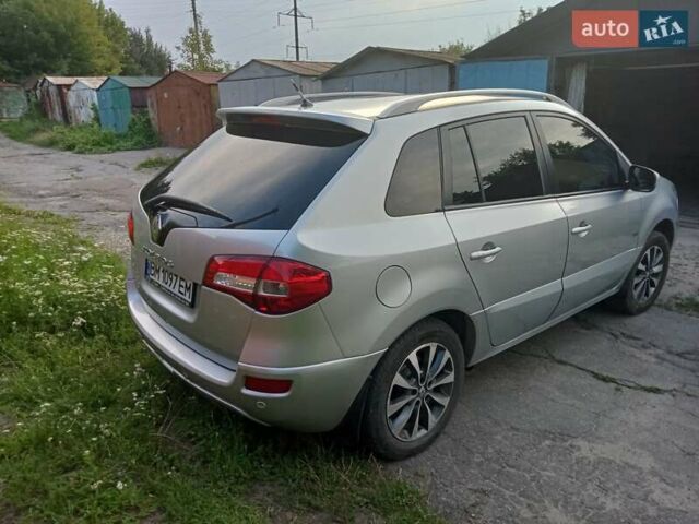 Сірий Рено Колеос, об'ємом двигуна 2.45 л та пробігом 170 тис. км за 11400 $, фото 4 на Automoto.ua
