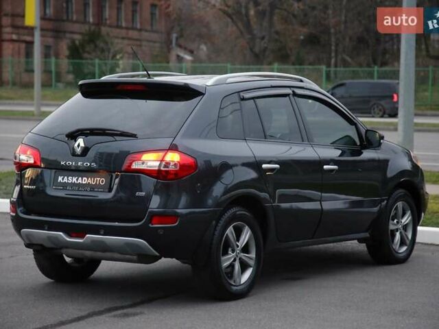 Серый Рено Колеос, объемом двигателя 2.49 л и пробегом 157 тыс. км за 10700 $, фото 5 на Automoto.ua