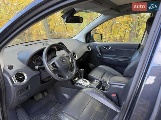 Серый Рено Колеос, объемом двигателя 2 л и пробегом 148 тыс. км за 12999 $, фото 21 на Automoto.ua