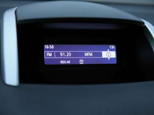 Серый Рено Колеос, объемом двигателя 2.5 л и пробегом 157 тыс. км за 10700 $, фото 15 на Automoto.ua