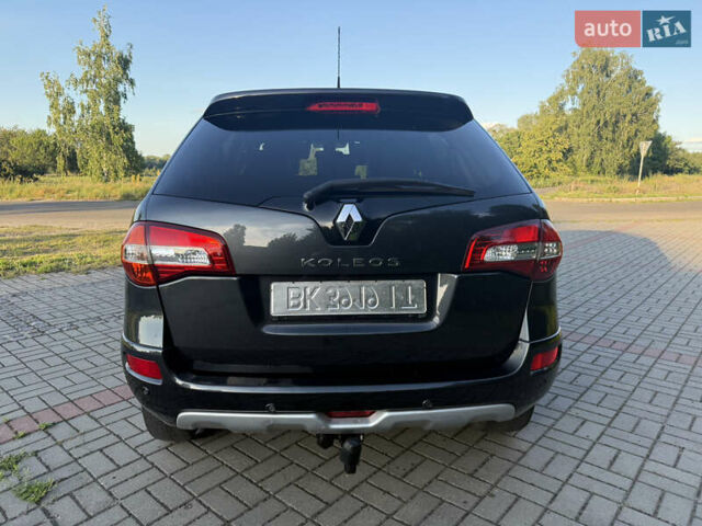 Рено Колеос 2012 в Каневе на Automoto.ua Серый Рено Колеос, объемом двигателя 2 л и пробегом 245 тыс. км за 11600 $, фото 1 на Automoto.ua