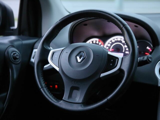 Серый Рено Колеос, объемом двигателя 2.5 л и пробегом 157 тыс. км за 10700 $, фото 13 на Automoto.ua