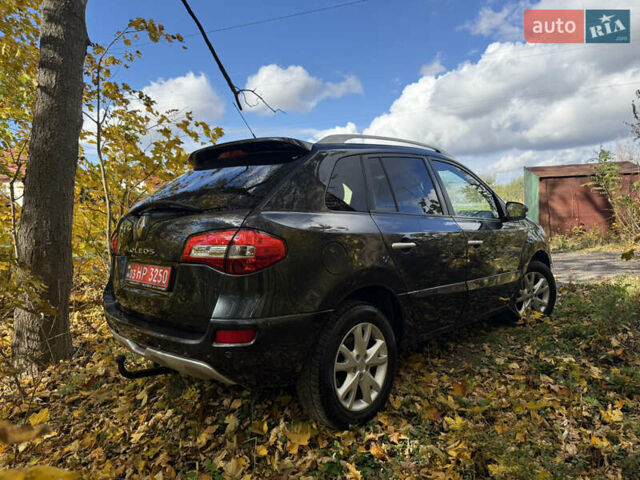 Рено Колеос 2012 в Ровно на Automoto.ua Серый Рено Колеос, объемом двигателя 2 л и пробегом 148 тыс. км за 13700 $, фото 3 на Automoto.ua