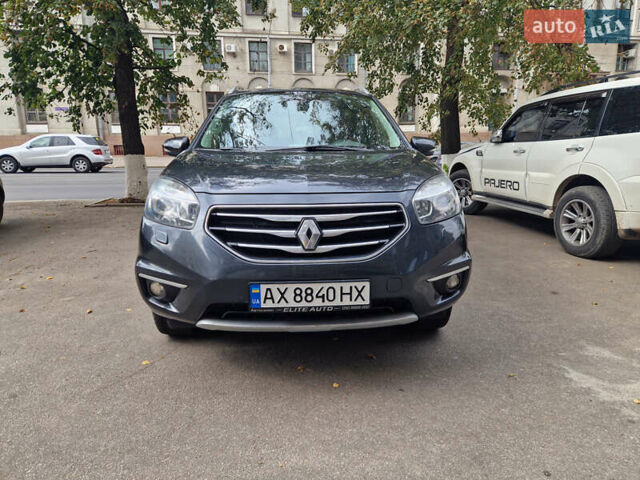 Серый Рено Колеос, объемом двигателя 2.49 л и пробегом 157 тыс. км за 10600 $, фото 1 на Automoto.ua