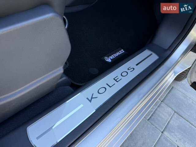 Сірий Рено Колеос, об'ємом двигуна 2 л та пробігом 209 тис. км за 14500 $, фото 40 на Automoto.ua