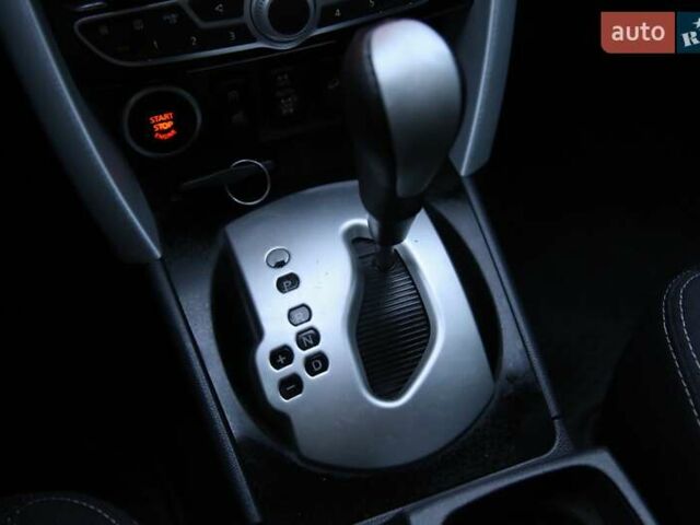 Серый Рено Колеос, объемом двигателя 2.49 л и пробегом 157 тыс. км за 10700 $, фото 18 на Automoto.ua