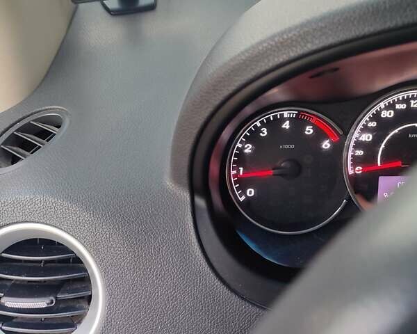 Рено Колеос 2013 в Житомире на Automoto.ua Серый Рено Колеос, объемом двигателя 2 л и пробегом 252 тыс. км за 9500 $, фото 5 на Automoto.ua